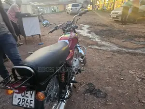 Bajaj Boxer 2019 Red