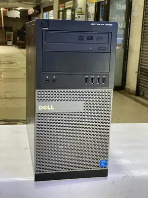 Desktop Computer Dell Inspiron 24 5000 6GB Intel Core i5 HDD 512GB