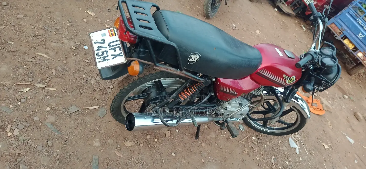 Bajaj Boxer 2024 Red