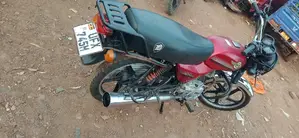 Bajaj Boxer 2024 Red