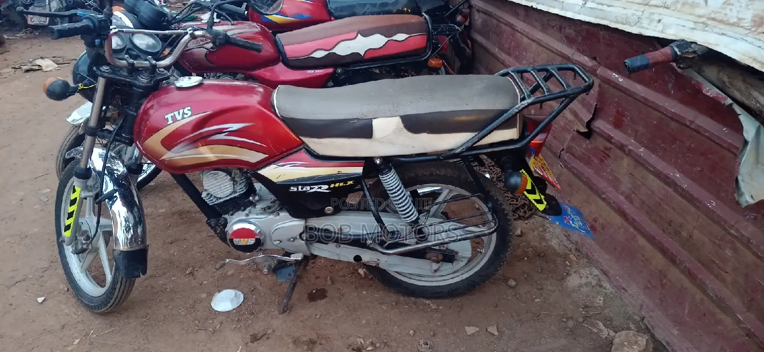 Bajaj CT 110X 2021 Red
