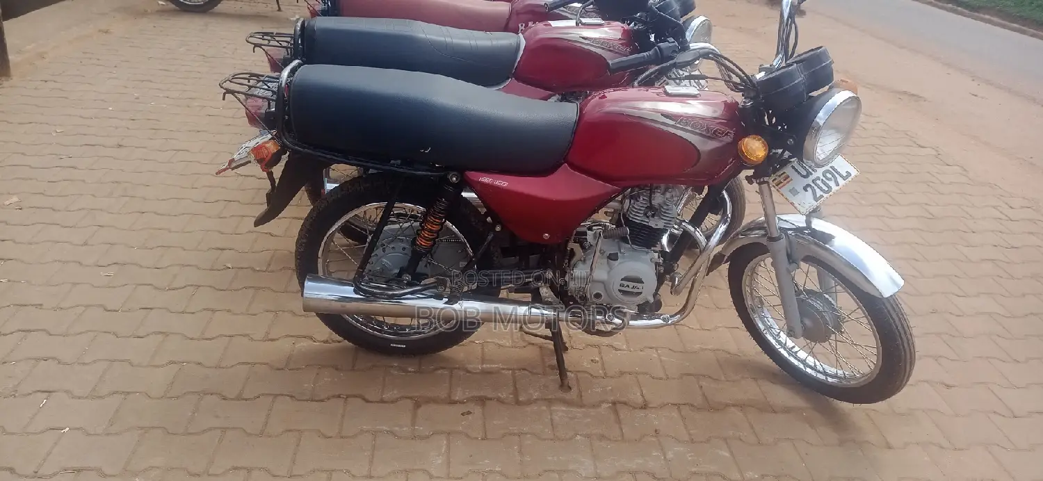 Bajaj Boxer 2023 Red
