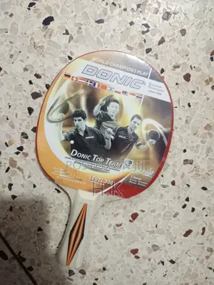 Donic Top Team 300 Table Tennis Racket.