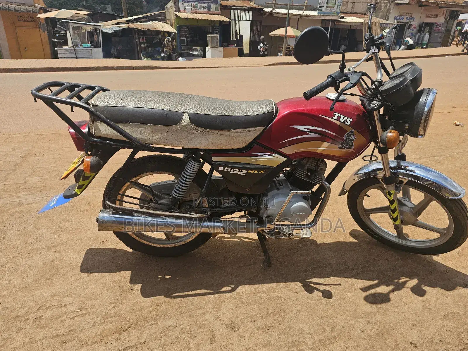TVS HLX 125 2018 Red