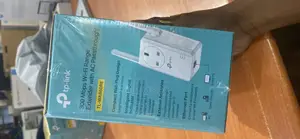 Tp-Link Wi-Fi Range Extender With AC Pass Through