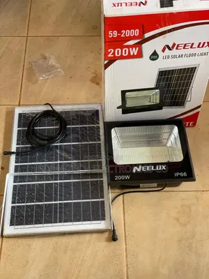 200W Neelux Led Solar Flood Lights Royl