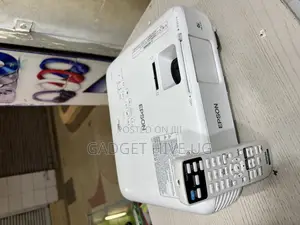 Epson Home Cinema DLP PROJECTOR