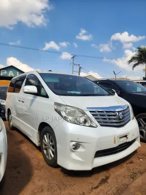 Toyota Alphard 2.4 Petrol FWD 2011 Pearl