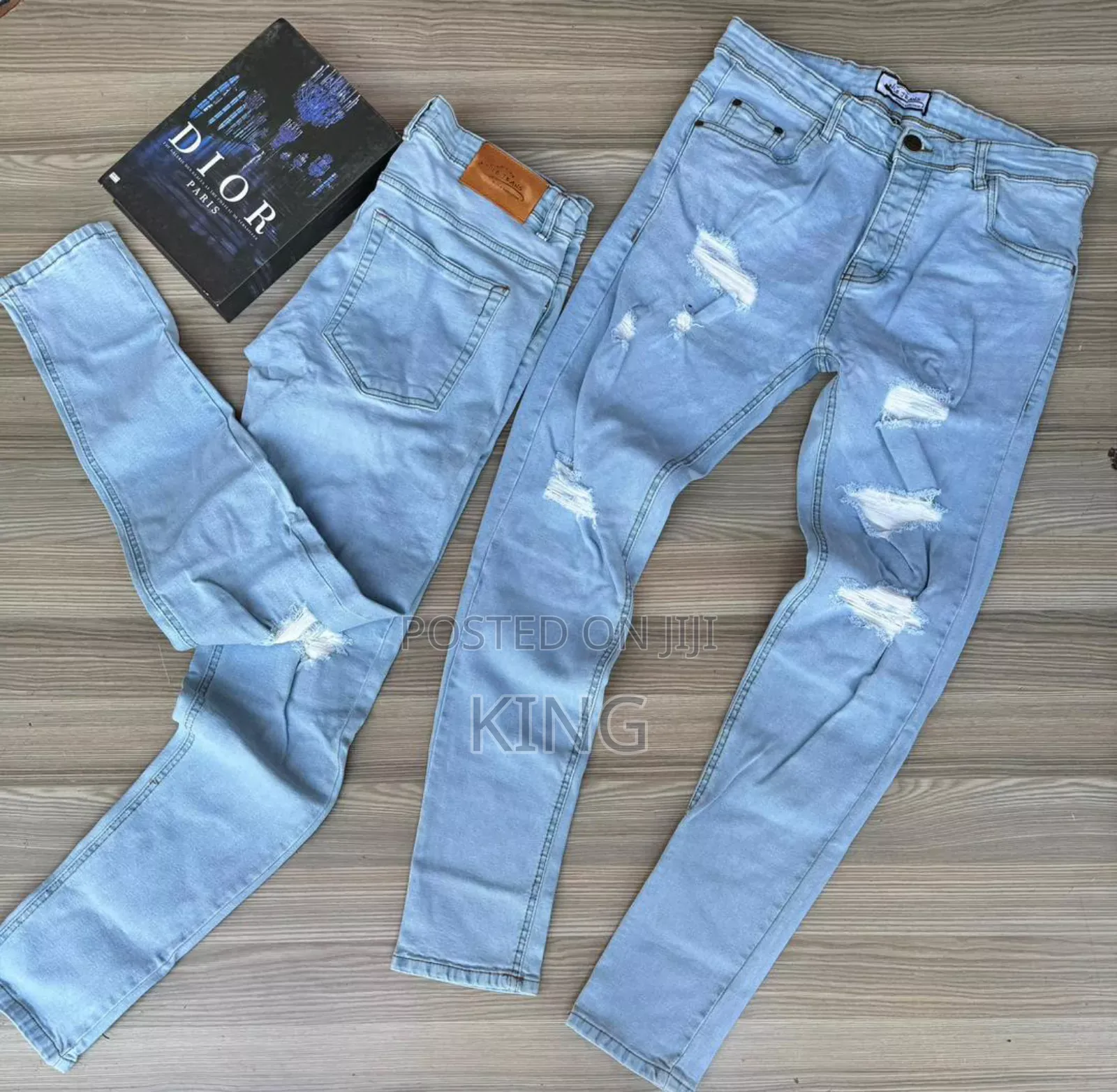 Amo Damage Denim Jeans