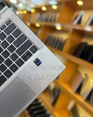 New Laptop HP EliteBook 830 G8 16GB Intel Core I7 SSD 512GB