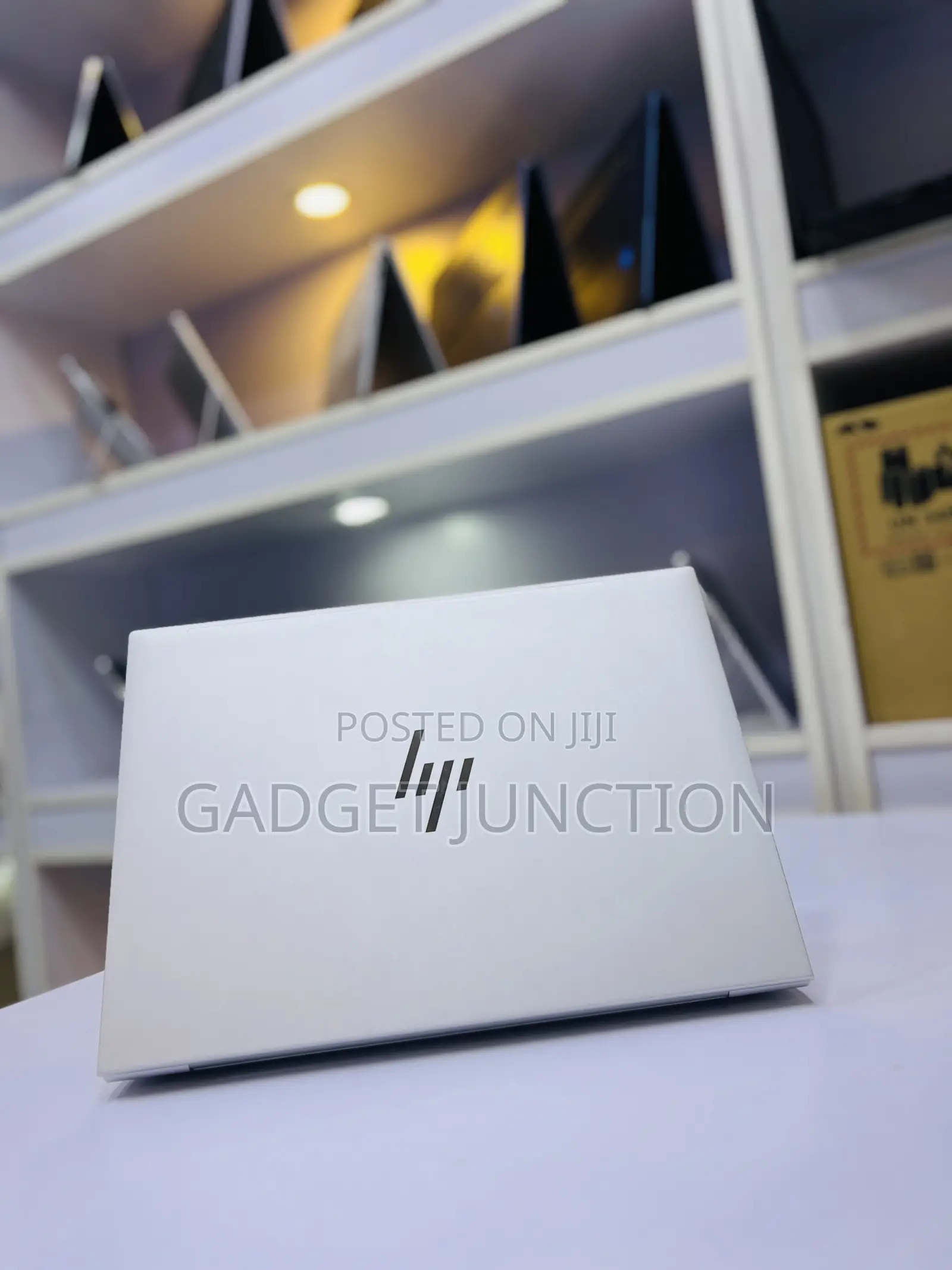New Laptop HP EliteBook 845 G8 16GB AMD Ryzen 7 SSD 512GB