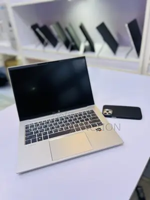 New Laptop HP EliteBook 845 G8 16GB AMD Ryzen 7 SSD 512GB