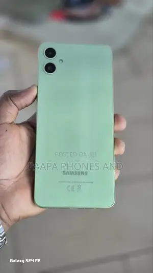 Samsung Galaxy A05 64 GB Orange