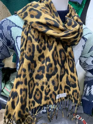 Optimum Gucci/Burberry Scarf