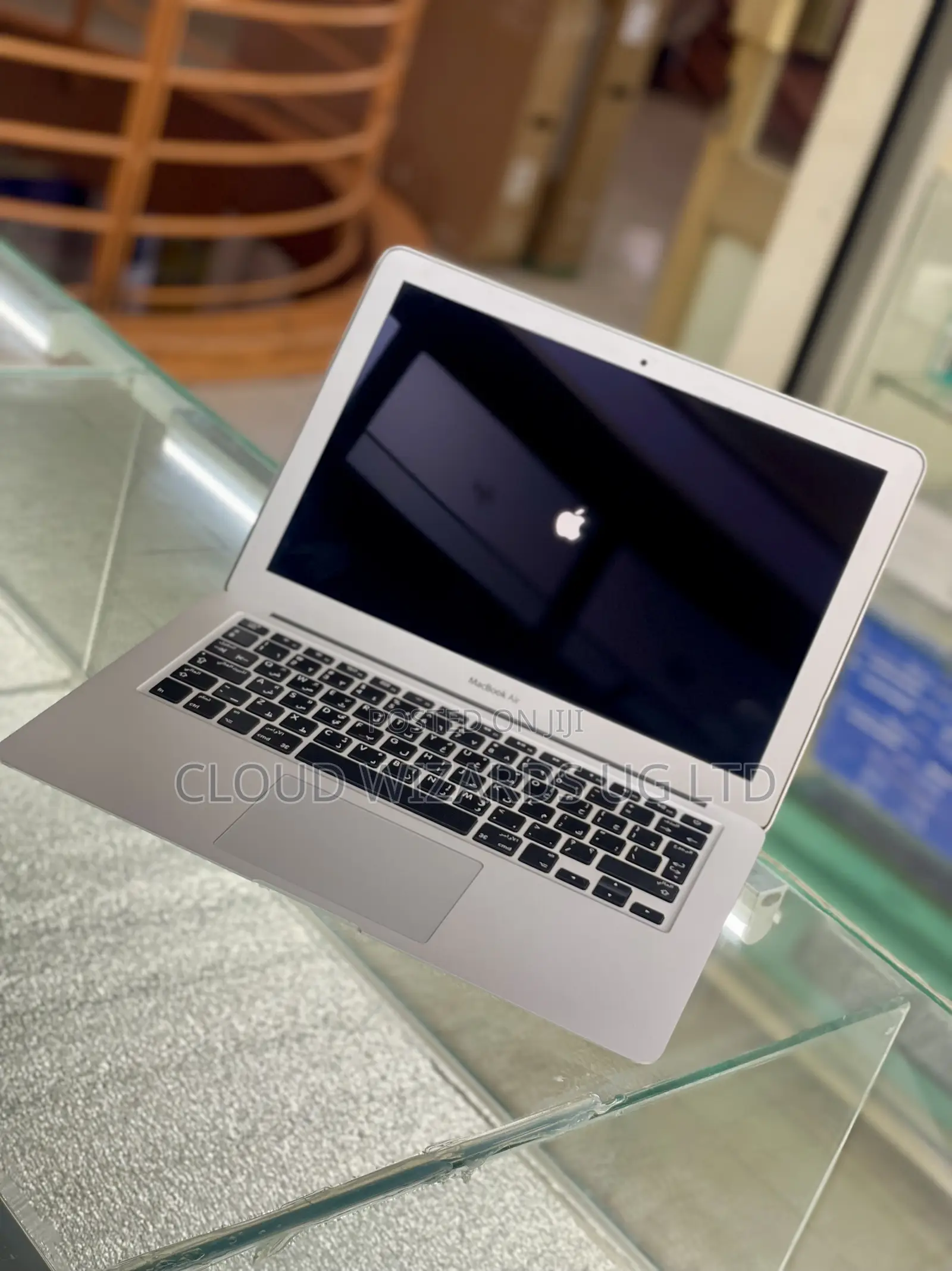 Laptop Apple MacBook Air 2015 8GB Intel Core I5 SSHD (Hybrid) 256GB