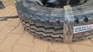 900r20 Highway Tyre
