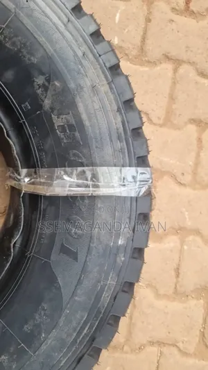 900r20 Highway Tyre