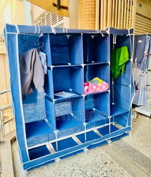 Four Column Metallic Closet