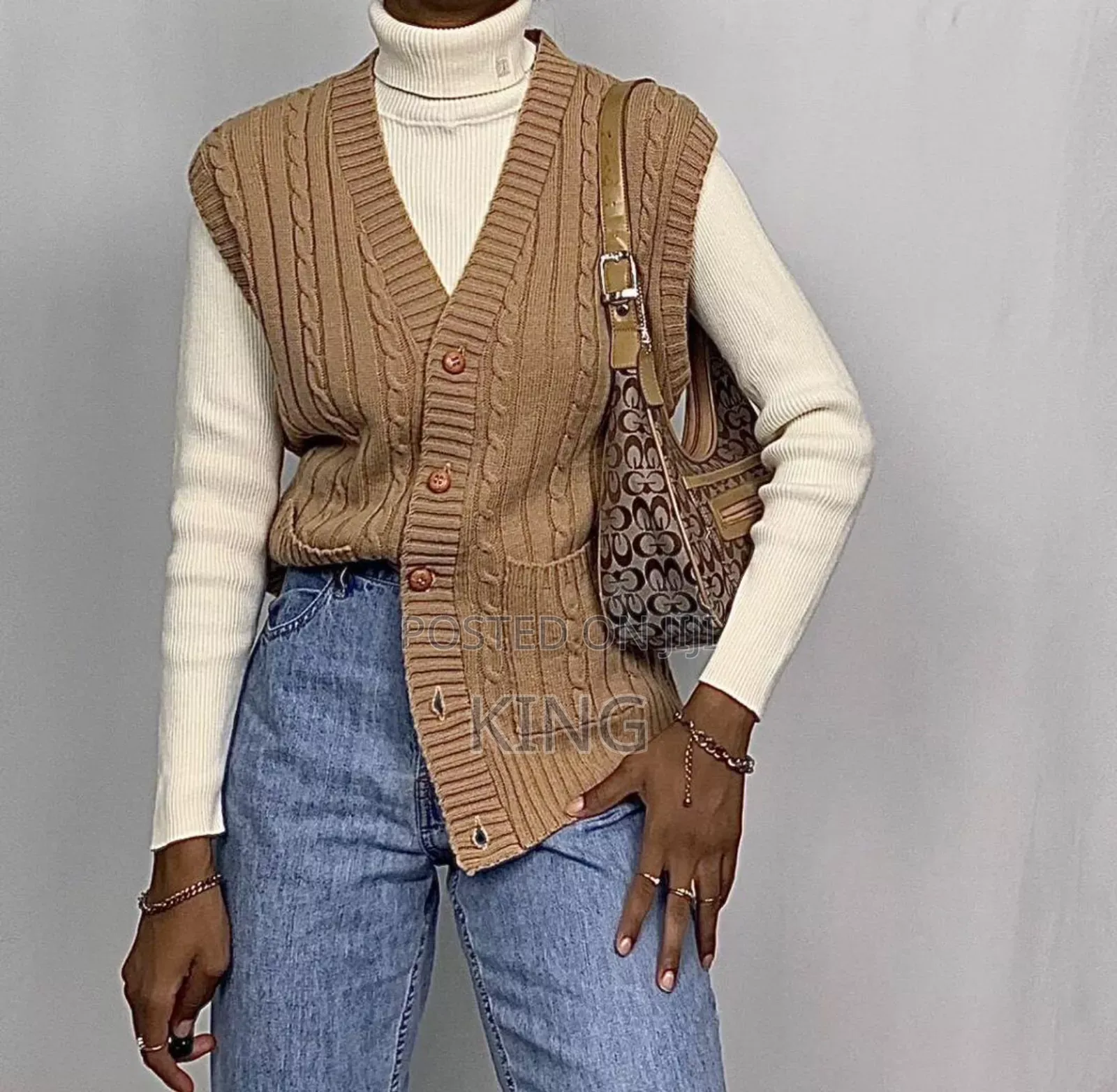 Best v-Neck Button Sweater