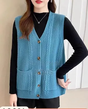 Approved v-Neck Button Sweater