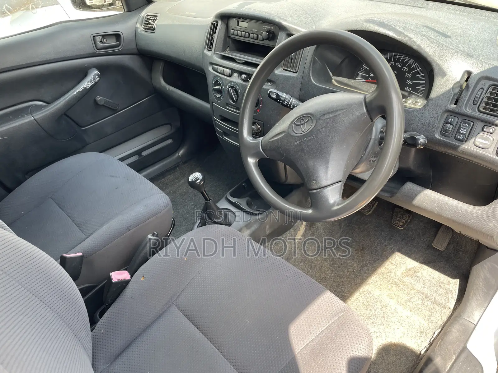 Toyota Probox 1.5 DX Comfort 2WD 2013 Silver