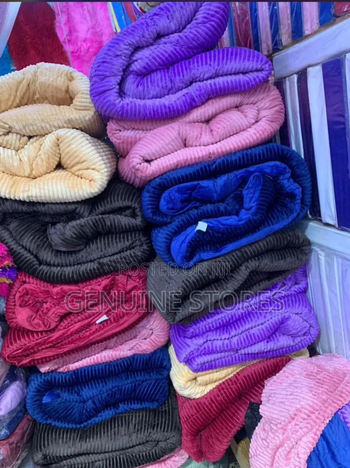 Fleece Blankets / Quality Soft Blankets