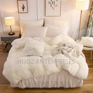 6pc Fluffy Duvet 6x6 Off White