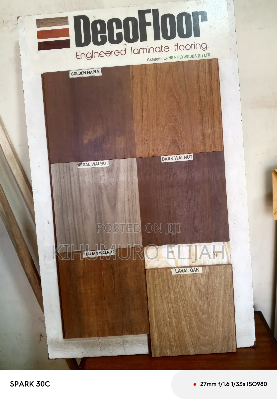 Laminated Wood Floor Tiles
