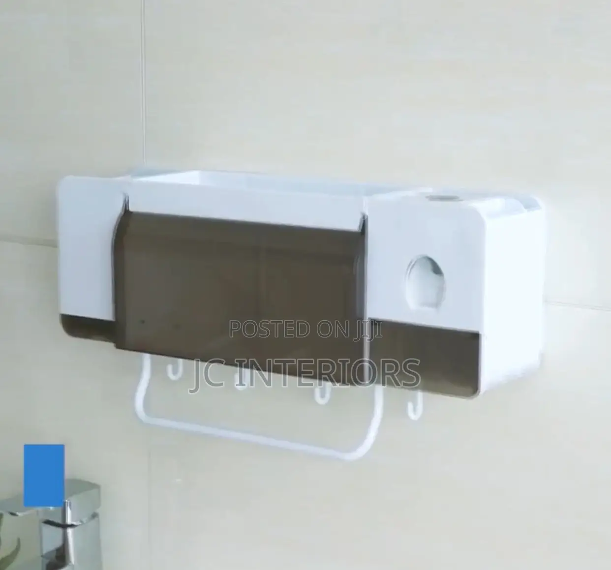 Tooth Brush Holder