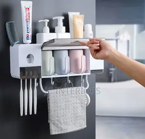 Tooth Brush Holder