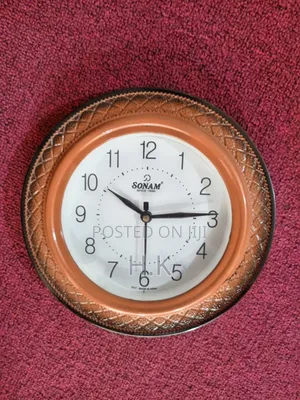 Sonam Quartz Wall Clock. 5327
