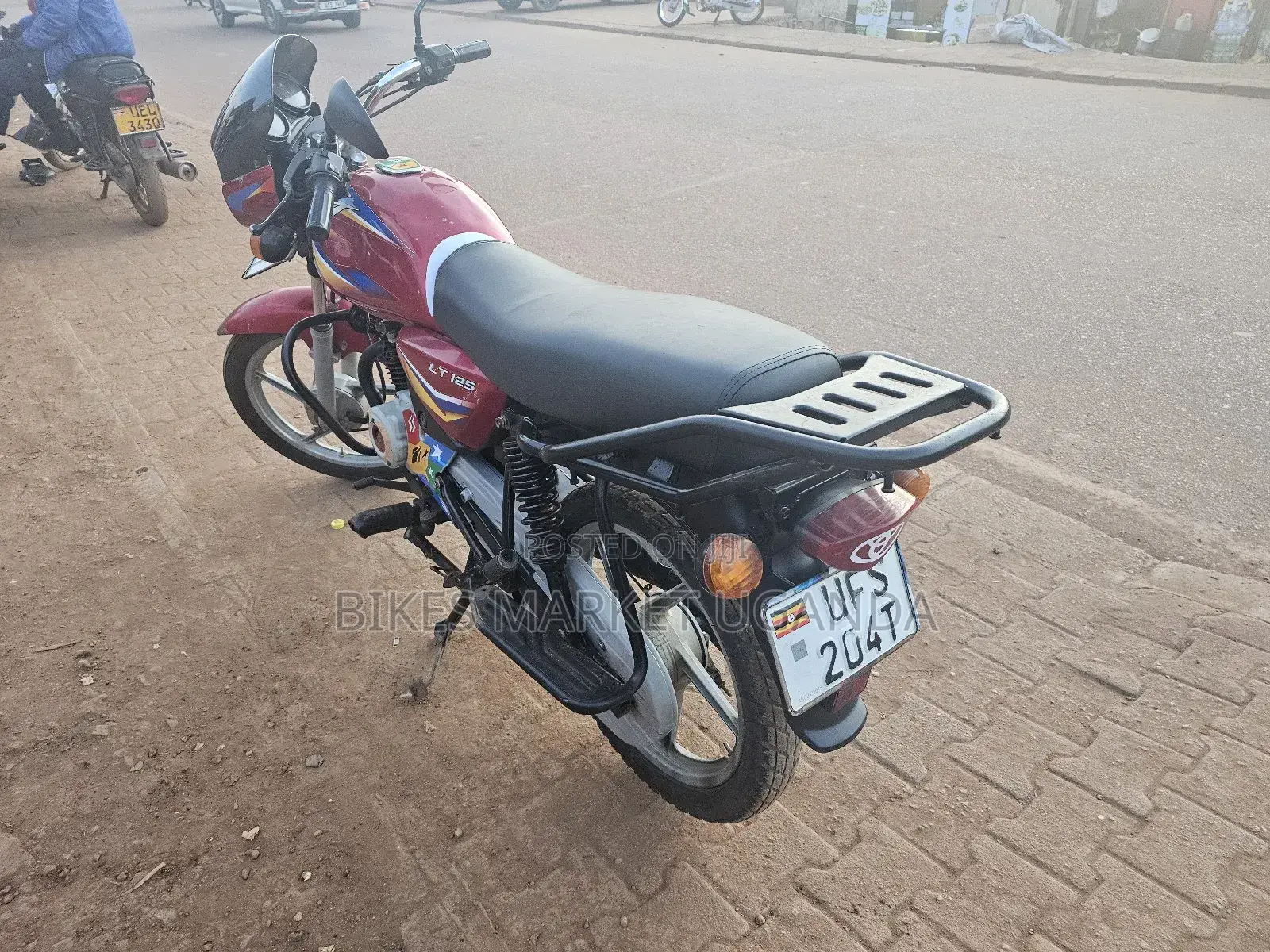 Bajaj CT 110X 2023 Red