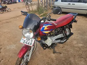 Bajaj CT 110X 2023 Red