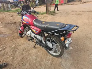 Bajaj CT 110X 2023 Red
