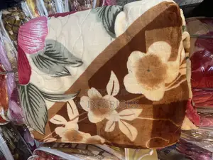 6x6 Quality Woolen Blankets