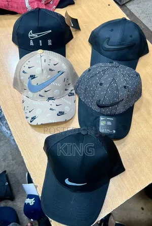 Amor Nike Caps. Nike Hats.