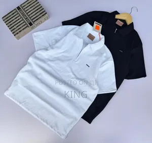 Up -Litting Zipper T-Shirt