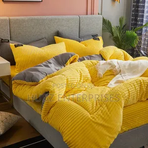 4pc Coral Duvet 6x6 Yellow