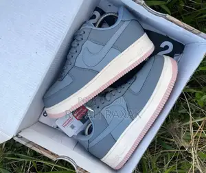 Nike Air Force 1 07 LX Grey Sneakers