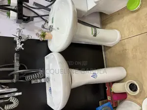 Hand Wash Basin With Pedestal
