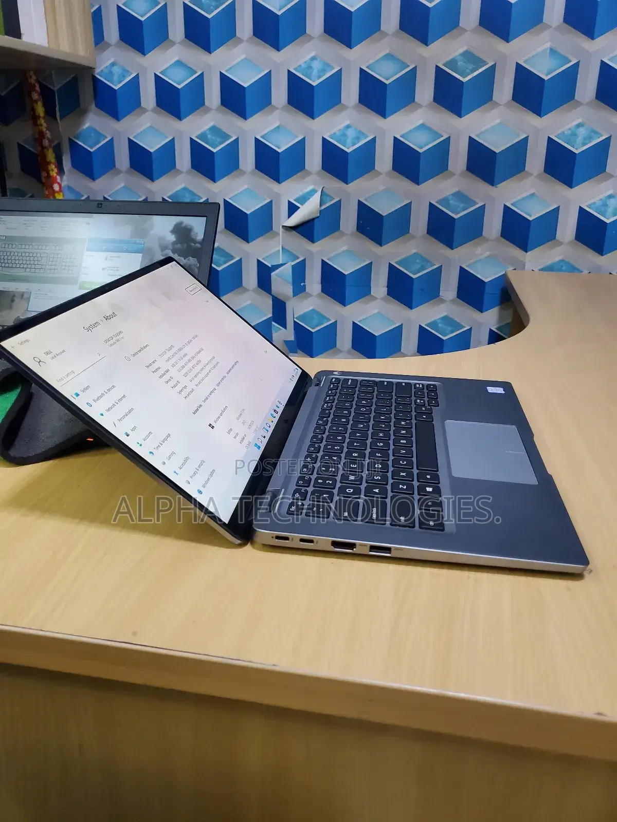Laptop Dell Latitude 7400 16GB Intel Core I5 SSD 256GB