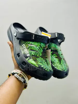 Dark Brown Mirror Crocks