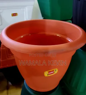Flower Pot Plastic