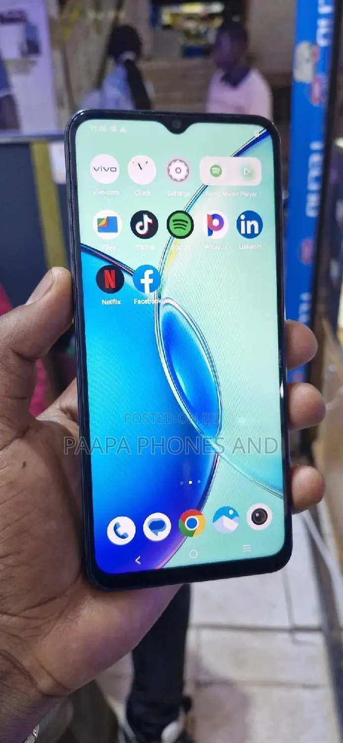 Vivo Y17s 128 GB Black