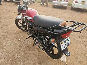 Hero Hunter 125 2022 Red
