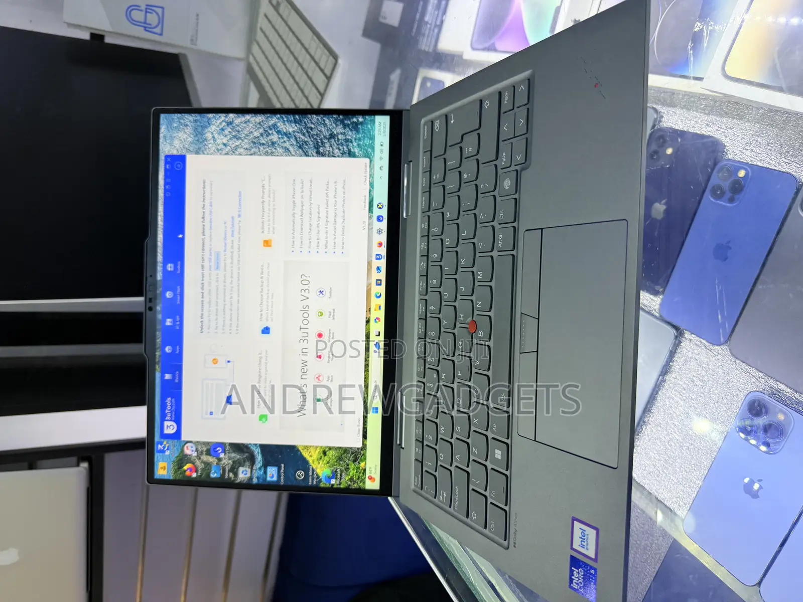 Laptop Lenovo ThinkPad X1 Carbon Gen11 16GB Intel Core Ultra 5 SSD 1T