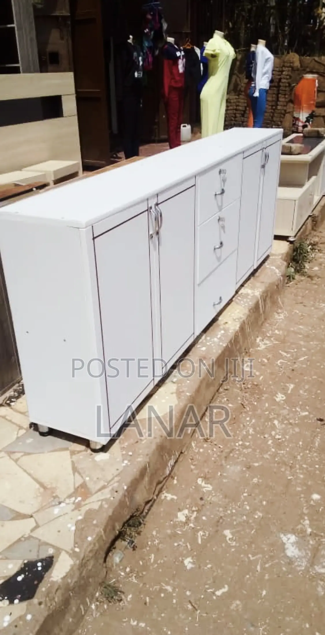 Botique Chest