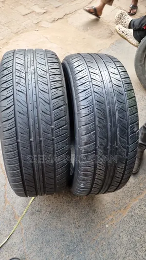285/50r20 112v Grand Trek Made in Japan (Dunlop)