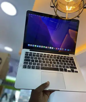 New Laptop Apple MacBook Pro 2017 16GB Intel Core I7 SSD 512GB