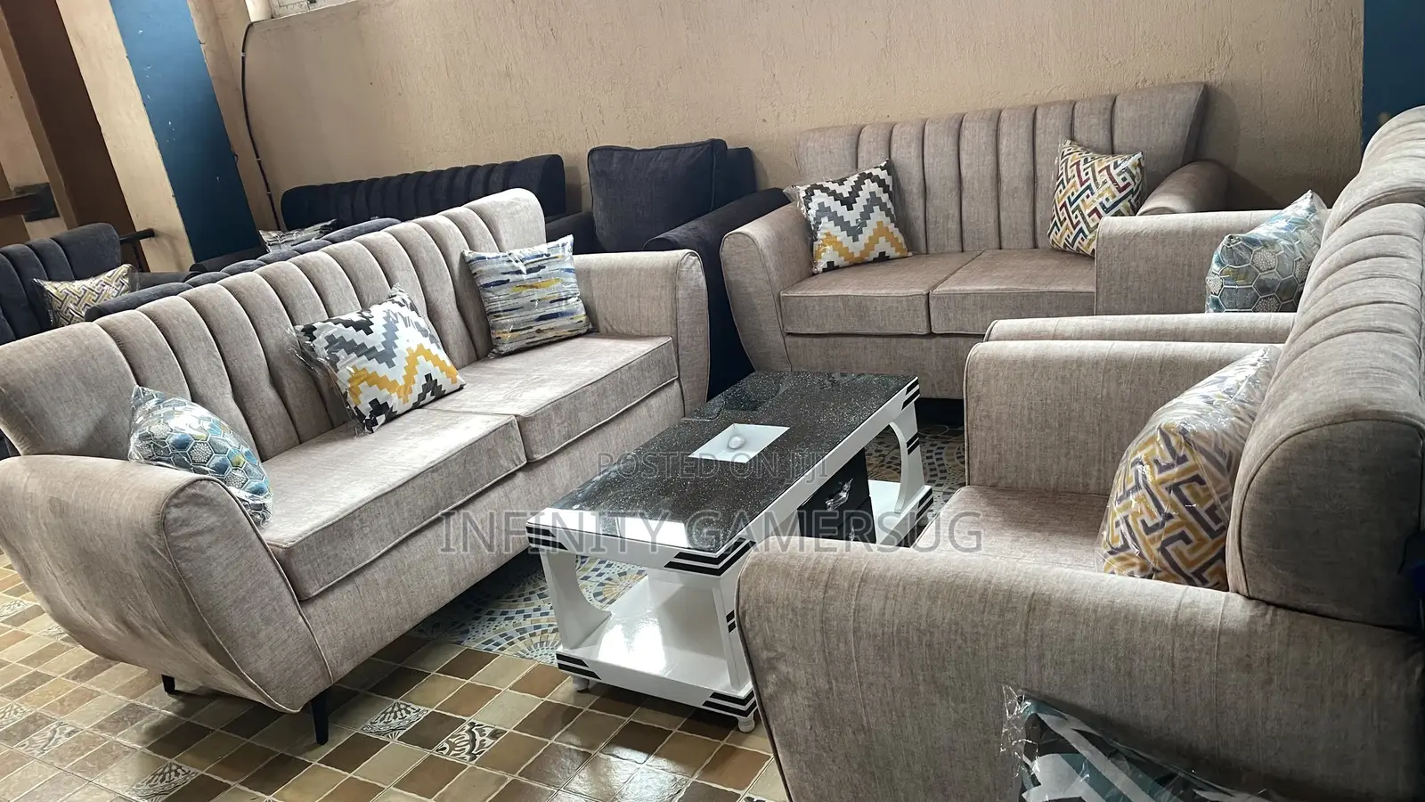 A Classy 7seaters in Cream Brown Color Readily Available